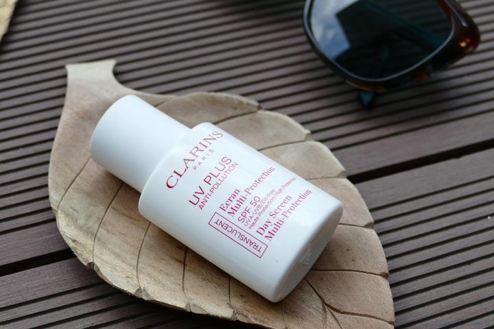 Kem Chống Nắng Clarins UV Plus Ecran Multi-Protection SPF50/PA++++ 50ml - Bảo vệ da toàn diện, dưỡng ẩm, chiết xuất thiên nhiên, phù hợp mọi loại da.