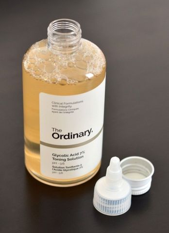Toner Tẩy Da Chết Hóa Học The Ordinary Glycolic Acid 7% - Giúp Da Mịn Màng Sáng Khỏe, Chống Lão Hóa Chính Hãng