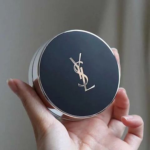Phấn Nước Yves Saint Laurent YSL All Hours Cushion Foundation Tone 05 - Phấn Trang Điểm Cao Cấp, Lớp Nền Tự Nhiên, Đẹp Mịn Màng