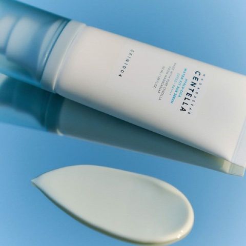 Tinh Chất Chống Nắng Skin1004 Hyalu-Cica Water-Fit Sun Serum SPF50+ PA++++ - Dưỡng Ẩm và Bảo Vệ Da Toàn Diện 50ml Chính Hãng