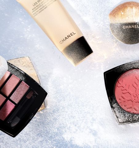 Phấn Má Hồng Chanel Les Beiges Healthy Winter Glow Blush Màu Corail Givré 11g - Trang Điểm Tự Nhiên Chính Hãng, Dễ Sử Dụng, Phù Hợp Mọi Tông Da