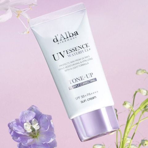 Kem Chống Nắng Nâng Tone Tím D'Alba Waterfull SPF50+/ PA++++ 50ml - Kem Chống Nắng Làm Sáng Da Tự Nhiên, Chính Hãng Từ Hàn Quốc