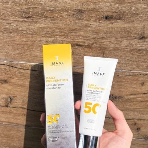 Kem Chống Nắng IMAGE Skincare DAILY PREVENTION Ultra Defense SPF 50 - Bảo Vệ Da Tối Ưu, Không Nhờn Rít, Phù Hợp Mọi Loại