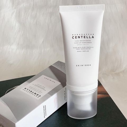 Kem Chống Nắng Skin1004 Madagascar Centella SPF50+ PA++++ - Kem Làm Sáng Da, Bảo Vệ Tối Đa Cho Làn Da Khỏe Mạnh 50ml