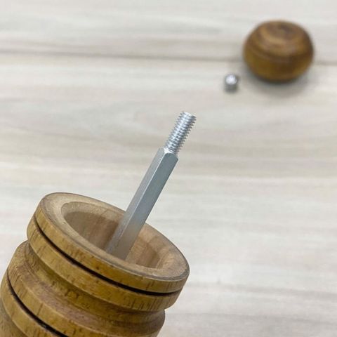 Dụng cụ xay tiêu cầm tay sang trọng gỗ 26.5cm - Tiện lợi cho nhà bếp, dụng cụ gia dụng cao cấp, bằng chất liệu gỗ tự nhiên (TV1483)