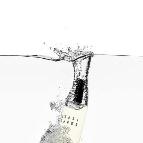 Dầu Tẩy Trang Bobbi Brown Soothing Cleansing Oil 200ml - Giúp Loại Bỏ Trang Điểm và Nuôi Dưỡng Da Chất Lượng Cao Chính Hãng