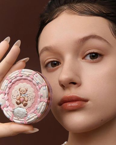 Bảng Che Khuyết Điểm Flower Knows The Sweetie Bear Collection 4 Màu 6.4g - Kem Che Phủ Hoàn Hảo Cho Mọi Loại Da