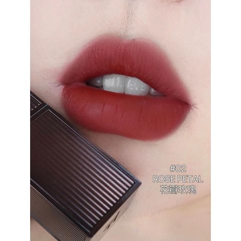 Son Lì Tom Ford 02 Đỏ Đất - TF Lip Color Matte Limited Edition Cho Màu Môi Hoàn Hảo - Sản Phẩm Chính Hãng, Sang Trọng, Tự Nhiên