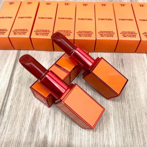 Son Tom Ford 16 Scarlet Rouge Màu Đỏ Thuần Chính Hãng - Son Kem Dưỡng Độ Bám Màu Cao Cho Đôi Môi Quyến Rũ, Sang Trọng
