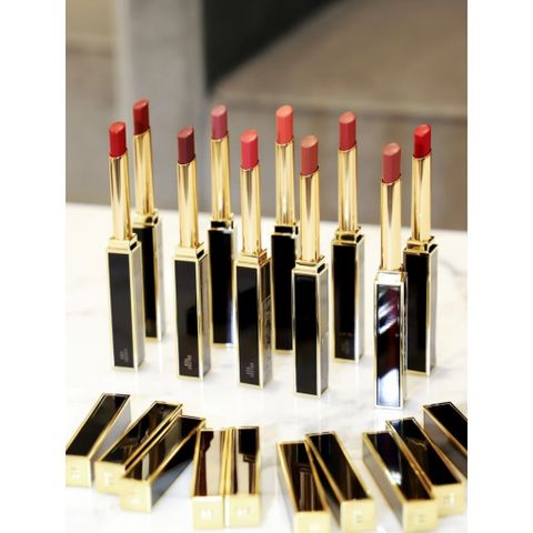Son Dưỡng Tom Ford Slim Lip Color Shine Lipstick Màu 150 Nâu Đất Chính Hãng - Chất Son Mịn Màng Tự Nhiên, Bóng Khỏe, Dễ Dàng Thoa