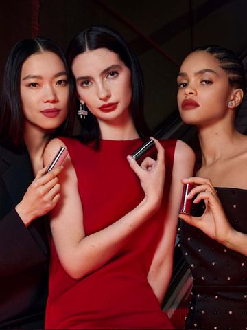 Son Givenchy Le Rouge Deep Velvet 19 Rouge Santal - Màu Đỏ Gạch Sang Trọng, Dưỡng Ẩm, Quyến Rũ - Mỹ Phẩm Cao Cấp Chính Hãng