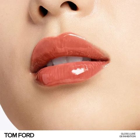 Son Kem Tom Ford TF Gloss Luxe Lip 08 Inhibition - Màu Cam Đất Chính Hãng, Chất Lượng Cao, Độ Bám Màu Tốt, Phù Hợp Mọi Phong Cách Trang Điểm