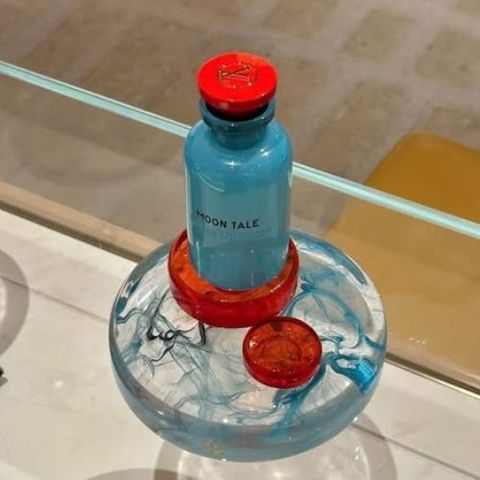 Nước Hoa Unisex Louis Vuitton LV Moon Tale EDP 10ml - Hương Thơm Quyến Rũ, Sang Trọng và Độc Đáo, Phù Hợp Cho Nam Nữ