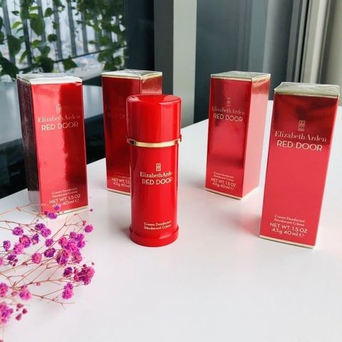 Lăn Khử Mùi Elizabeth Arden Red Door 40g - Dưỡng Da, Ngăn Mùi 24h, Hương Thơm Cổ Điển Sang Trọng, Sáng Mịn Vùng Da Dưới Cánh Tay