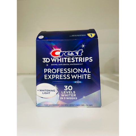 Miếng Dán Trắng Răng Crest 3D White Siêu Trắng Với Công Nghệ Đèn LED Ánh Sáng Xanh - Nụ Cười Rạng Rỡ Tự Nhiên