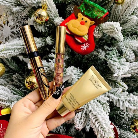 Bộ Vali Estée Lauder Holiday Blockbuster Beauty 2025 - 12 Sản Phẩm Trang Điểm Sang Trọng Dành Cho Tín Đồ Làm Đẹp