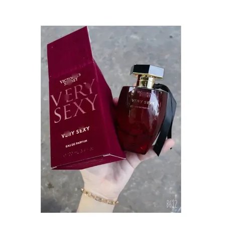 Nước Hoa Nữ VERY SEXY 100ml - Hương Hoa Cỏ Trái Cây Quyến Rũ, Gợi Cảm, Độ Lưu Hương Tốt cho Ngày & Đêm