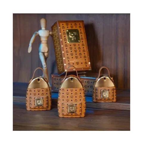 Nước Hoa Nữ MCM EDP 75ml - Hương Gỗ Hoa Unisex Ngọt Ngào Với Vani, Quả Mâm Xôi & Hoa Mẫu Đơn Trắng