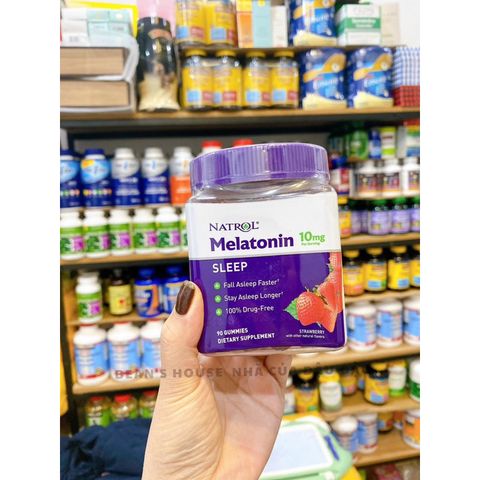 Kẹo ngủ Natrol Melatonin Gummies 10mg 90 viên - Giúp Ngủ Ngon, Hỗ Trợ Giấc Ngủ, Hương Dâu Tự Nhiên, Sản Phẩm Mỹ