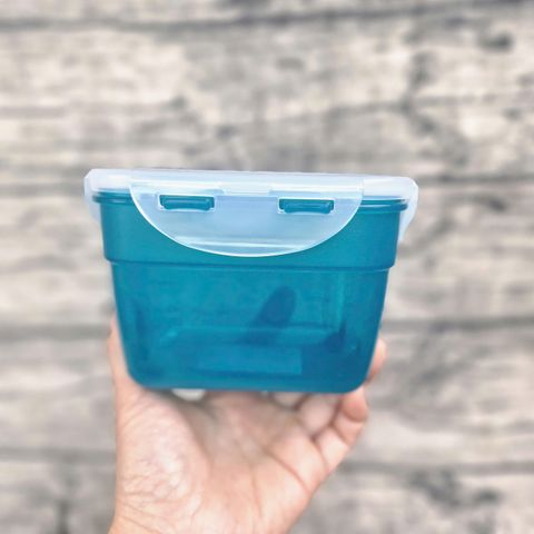 Hộp Đựng Thức Ăn LocknLock 800ml - Nhựa PP Kín Hơi, Khóa 4 Cạnh, An Toàn Cho Lò Vi Sóng - HPL312 Chính Hãng