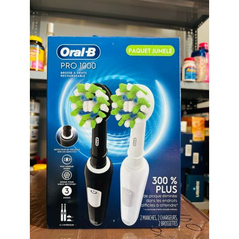 Bàn Chải Điện Oral-B Pro 1000 Chính Hãng Mỹ - Công Nghệ Làm Sạch Răng Siêu Đỉnh và Đầu Thay Bàn Chải Kèm Theo