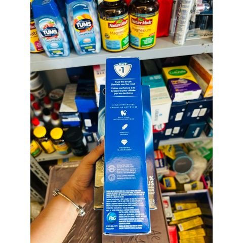 Bàn Chải Điện Oral-B Pro 1000 Chính Hãng Mỹ - Công Nghệ Làm Sạch Răng Siêu Đỉnh và Đầu Thay Bàn Chải Kèm Theo