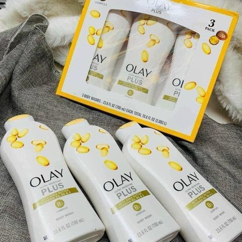 Sữa Tắm OLAY PLUS Vàng 700ml - Hương Bơ & Hạnh Nhân, Chăm Sóc Da Mịn Màng, Xuất Xứ Mỹ