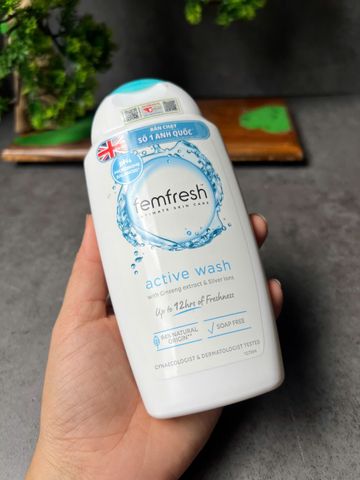 Dung dịch vệ sinh phụ nữ Femfresh Active Wash 250ml 