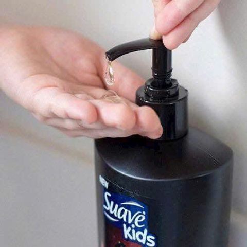 Dầu Gội & Sữa Tắm Suave Kids Star Wars 828ml – sạch dịu, mùi dễ thương