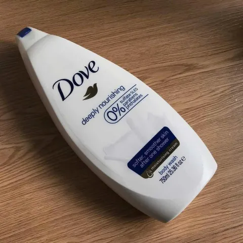 Sữa Tắm Dove Deeply Nourishing 750ml – dưỡng ẩm, mềm da