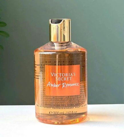 Sữa Tắm Victoria's Secret Amber Romance 250ml - Gel Nước Hoa Hương Ngọt Ấm Quyến Rũ, Dưỡng Ẩm và Làm Sạch Da