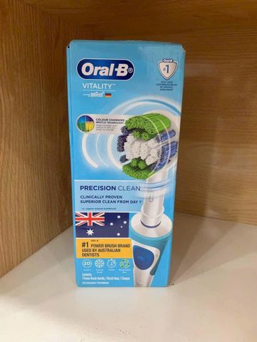 Bàn Chải Điện Oral-B Pro Vitality Precision Clean – làm sạch sâu, chăm sóc răng nướu