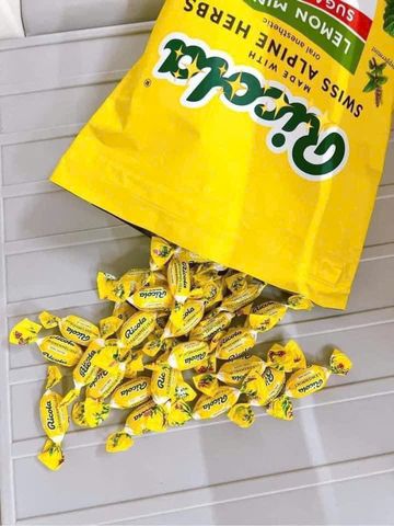 Kẹo Ngậm Ricola Không Đường Thông Cổ 1 Gói - Giảm Ho Hiệu Quả, Hương Thơm Mát Từ Thiên Nhiên