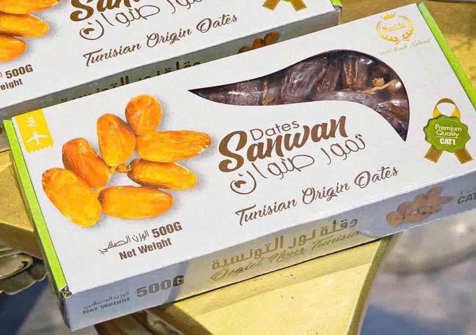 Chà Là Nguyên Cành Sanwan 500g (Xanh Lá) – Bổ dưỡng, Ngọt tự nhiên