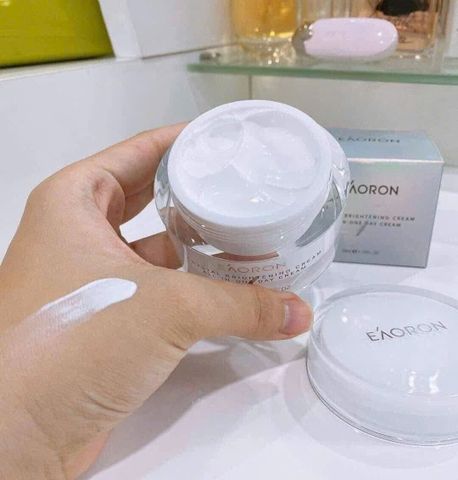 Kem Dưỡng Trắng Da Eaoron Crystal White 50ml - Kem Sáng Da Chăm Sóc Da Mặt Hiệu Quả, Ngừa Lão Hóa, Làm Sáng Tông Màu Da