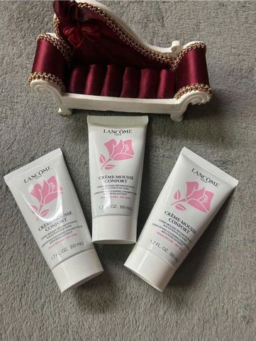 Sữa Rửa Mặt Lancome Creme Mousse Confort Creamy Foaming 50ml – mềm mịn, cấp ẩm