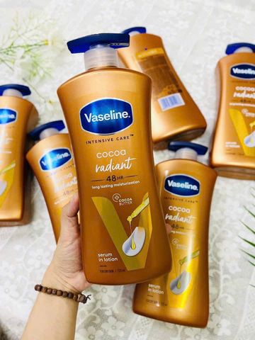 Dưỡng Thể Vaseline Cocoa Radiant 725ml - Dưỡng Ẩm Sâu, Giúp Da Mềm Mịn và Rạng Rỡ