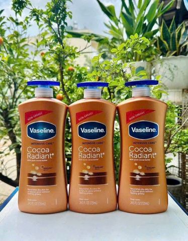 Dưỡng Thể Vaseline Cocoa Radiant 725ml - Dưỡng Ẩm Sâu, Giúp Da Mềm Mịn và Rạng Rỡ