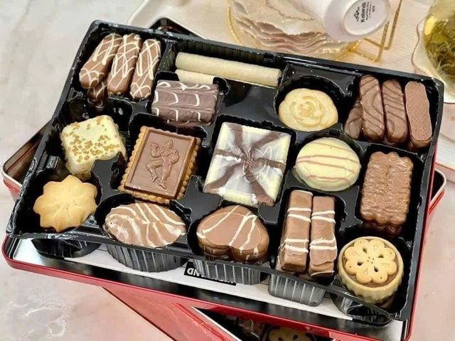 Bánh quy socola Kirkland European Cookies 1.4kg – Bánh quy giòn thơm, đậm vị cho tín đồ thưởng thức bánh kẹo