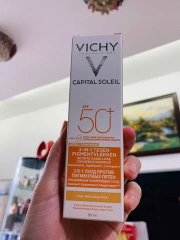 Kem Chống Nắng Vichy Ideal Soleil Anti-Ageing SPF50 50ml - Dưỡng Da Ngừa Lão Hóa, Bảo Vệ Tia UV Tối Ưu
