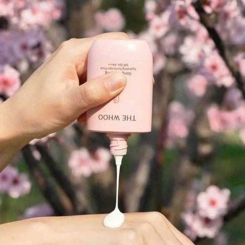 Kem Chống Nắng Whoo Soo Vital Hydrating 60ml - Dưỡng Ẩm Đông Y Chống Nắng Cho Da Khỏe Mạnh