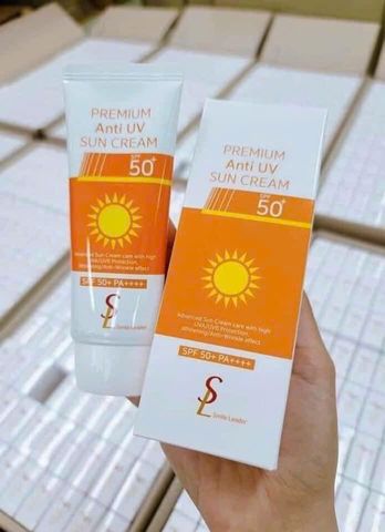 Kem Chống Nắng Smile Leader 60ml - Mỏng Nhẹ, Chống Nắng Ổn Định, Duy Trì Làn Da Tươi Trẻ