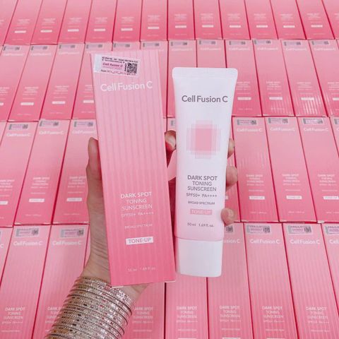 Kem Chống Nắng Cell Fusion C Dark Spot Toning SPF50+ 50ml - Nâng Tông, Giảm Thâm Sạm, Bảo Vệ Da Tối Ưu