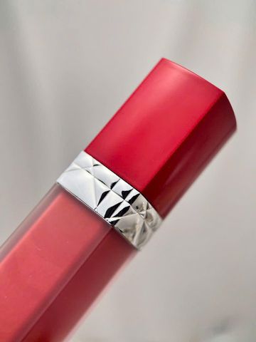 Son Kem Dior 750 Blossom Ultra Care Liquid - Hồng Nâu Siêu Mịn Dưỡng Ẩm 