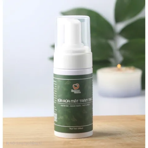 Sữa rửa mặt tràm trà Escoco 100ml