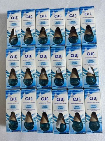 Nước Hoa Ô Tô Dạng Treo Air W5 Nội Địa Pháp – Tạo Hương Thơm & Giảm Mùi Cho Xe Hơi
