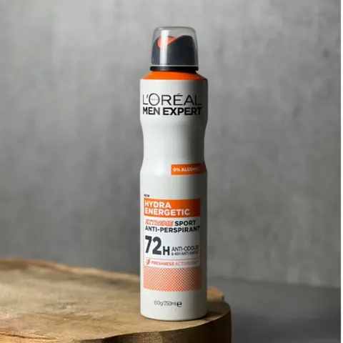 Xịt khử mùi L'Oréal Paris Men Expert Hydra Energetic Extreme Sport Anti-Perspirant 72H hàng Úc