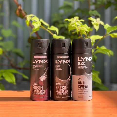 Xịt khử mùi LYNX - LYNY Black frozen Pear & Cedarwood scent 72h anti sweat - LYNX Black night 165ml 628956