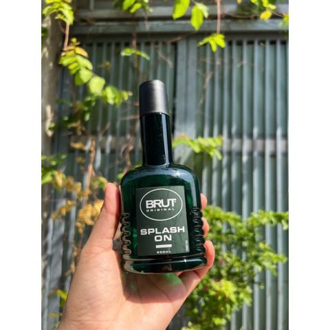 Dưỡng da sau cạo râu Brut original splash on aftershave 100ml 629048