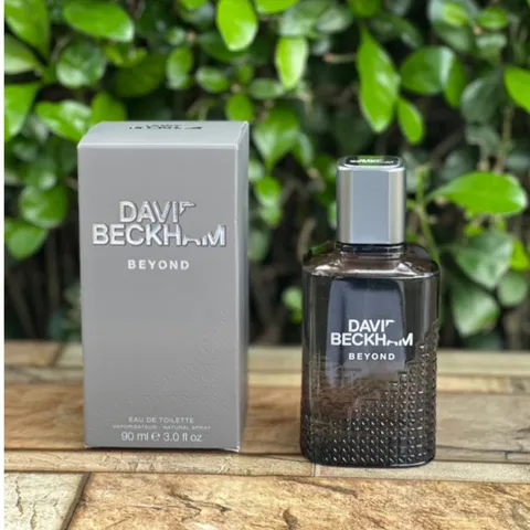 Nước hoa nam David Beckham Beyond Eau de Toilette 90ml 629152